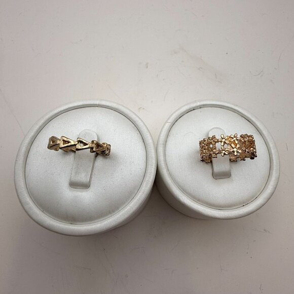 Gold Tone Stacked Band Rings Set Size 5 Geometric & Floral Texture Fashion Jewel - Picture 6 of 6